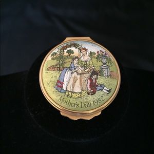 Vintage HALCYON DAYS ENAMELS Limited Edition Trinket Box